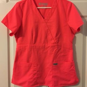 Grey’s Anatomy scrub top medium